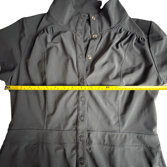 PrAna Women’s Shadyn Snap Front Stretch Short Sleeve Dress Sport Athleisure Sz L - Picture 6 of 9